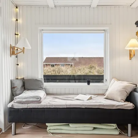 1092 Holiday home