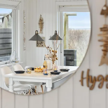 1092 Holiday home